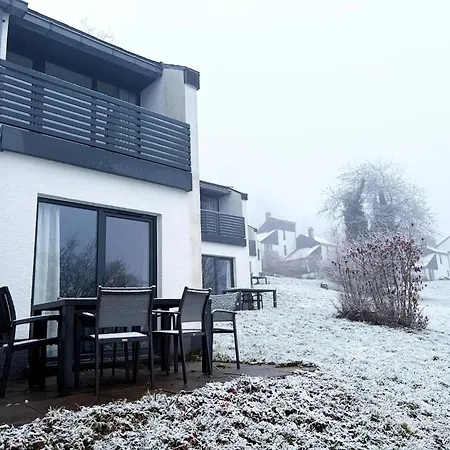 Apartment Lavish In Oberhambach