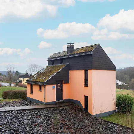 Lavish Hambachtal Ferienhaus *