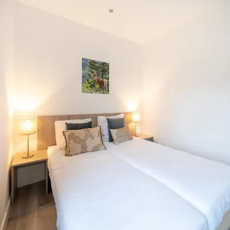 Lavish In Oberhambach