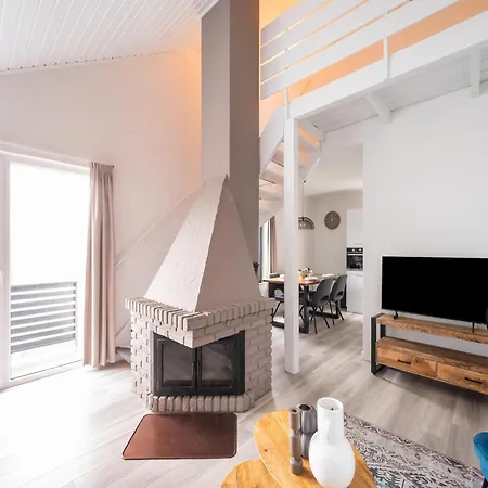 Lavish Hambachtal