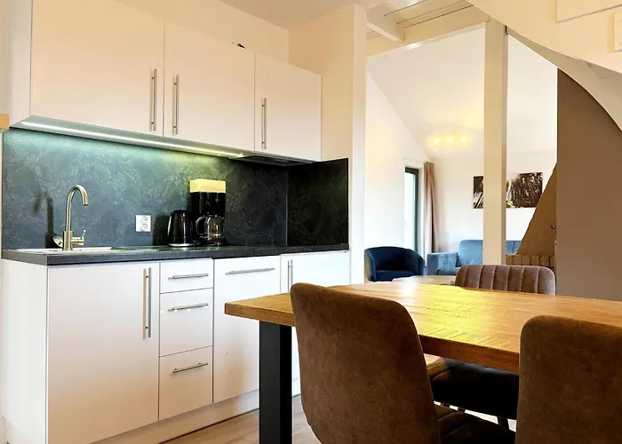 Lavish In Apartamento Oberhambach