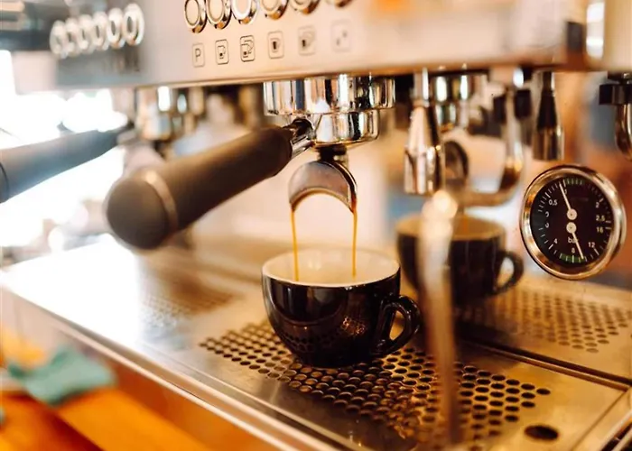 Lavish In * Oberhambach